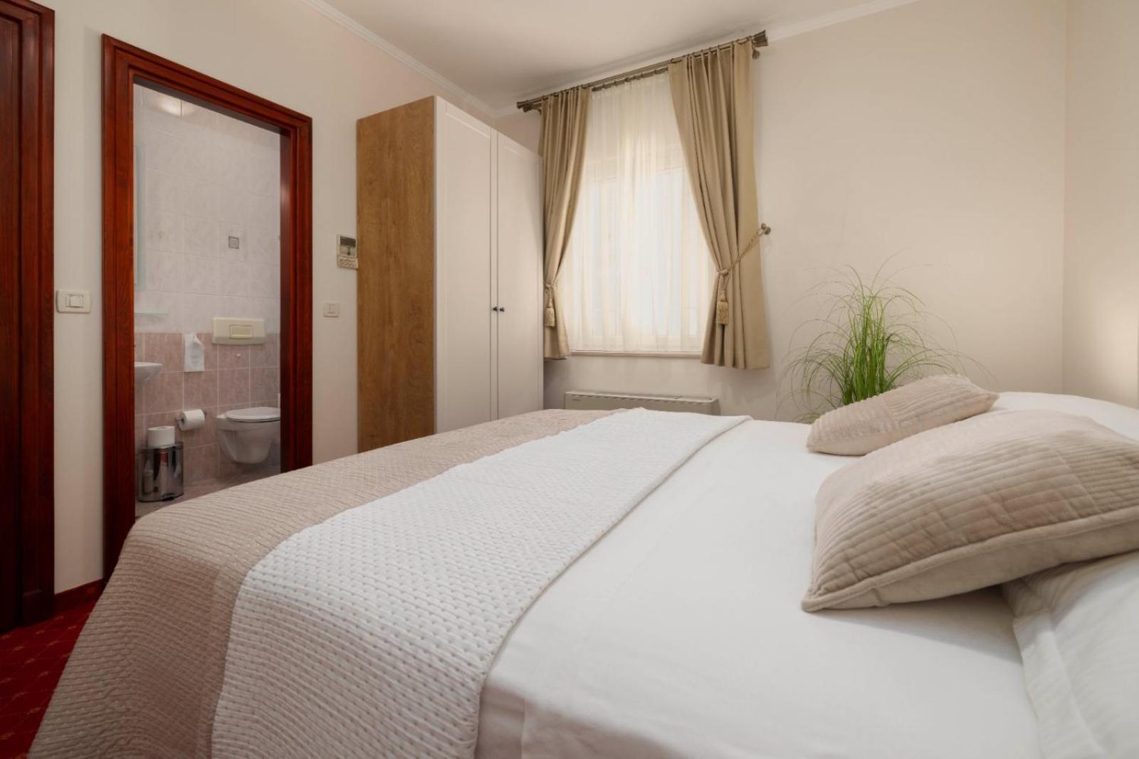 Aparthotel Villa Mozart Podgora Eksteriør bilde